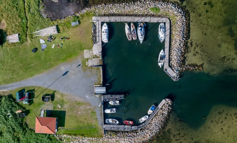 Hjortø Havn