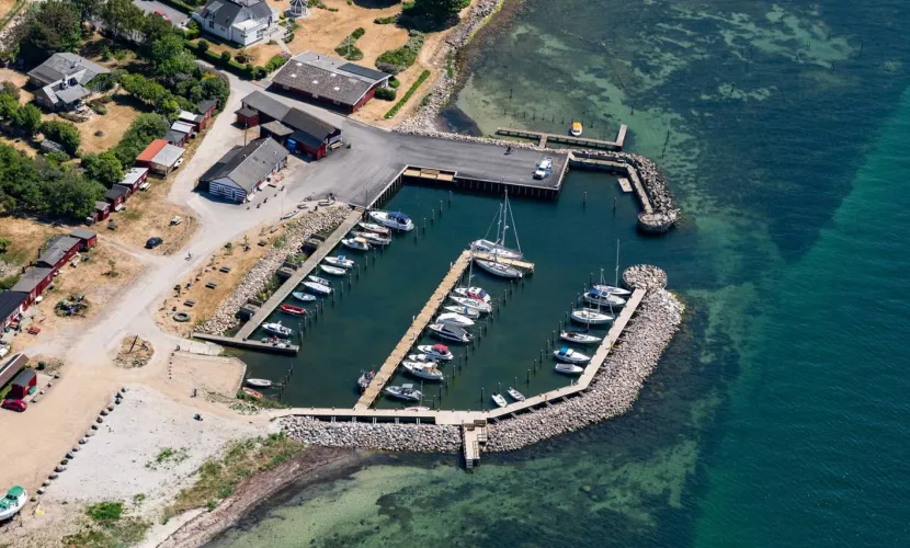 Hårbølle Havn