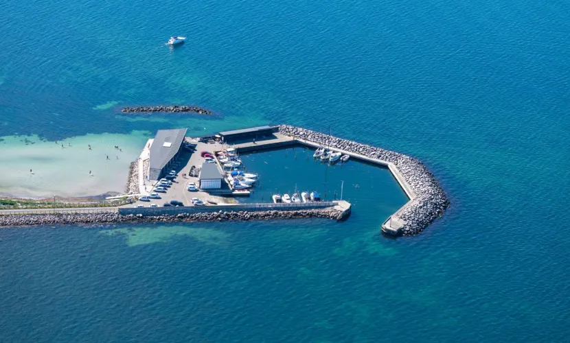 Røsnæs Havn