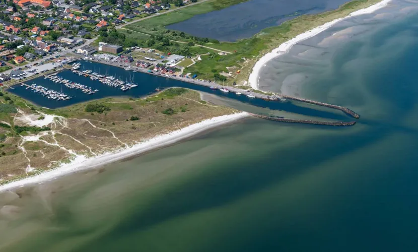 Hou Lystbådehavn - Ved Limfjorden