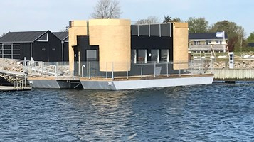 Udbyhøj Lystbådehavn indvier Kanonbåden