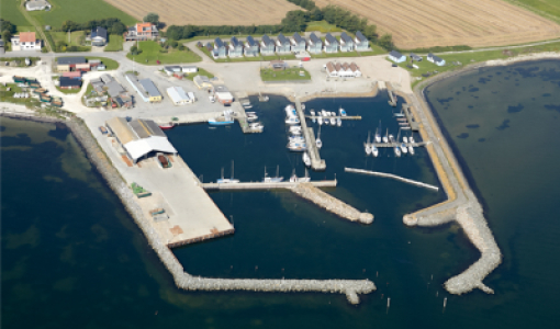Luftfoto af Jegindø Havn