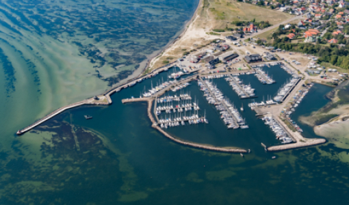 Luftfoto af Lynæs Havn