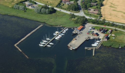 Luftfoto af Bogø Havn