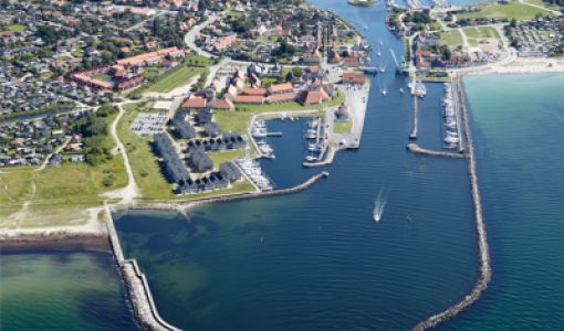 Luftfoto af Karrebæksminde Inderhavn