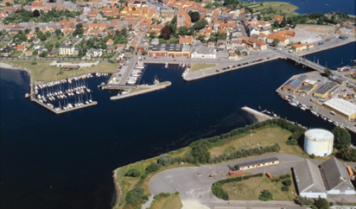 Luftfoto af Stege Havn