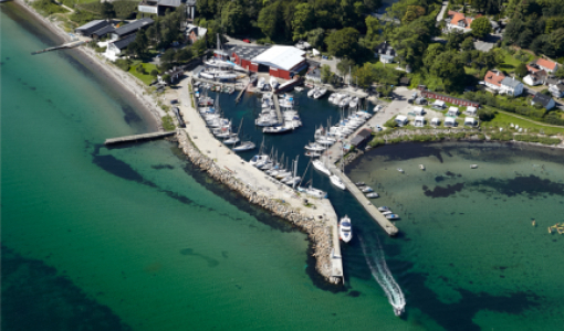 Luftfoto af Humlebæk Havn